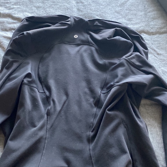 Lululemon wrap jacket - Picture 4 of 5